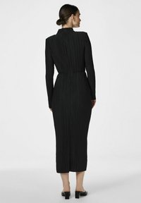 YAS OLINDA HIGH NECK LONG - Vapaa-ajan mekko - black