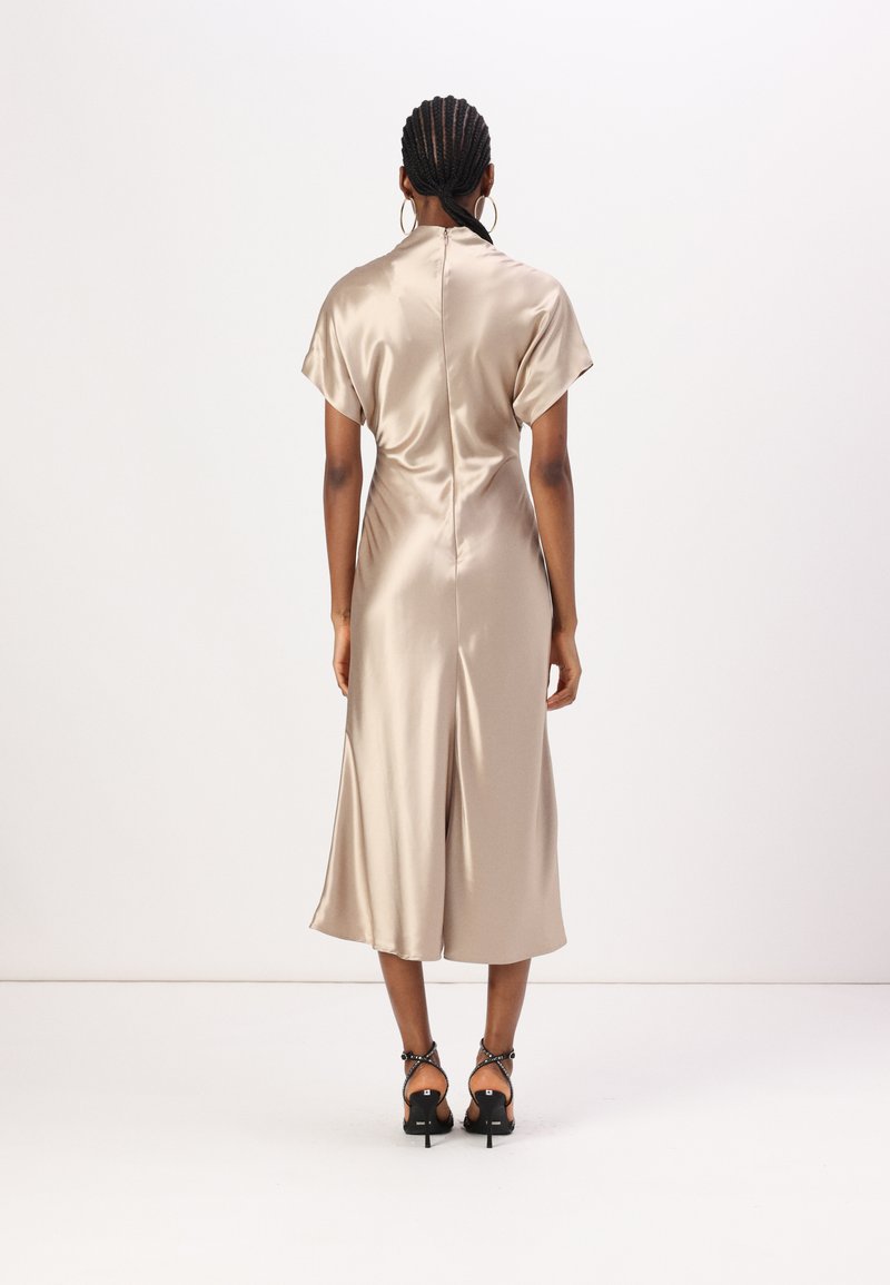 Lunares Vestido Midi Vestidos Zara Nueva Temporada 2019 Malina