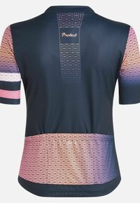 Chemise de sport à manches courtes en bleu marine, avec un motif hexagonal dégradé en rose et violet, texture en maille et logo au dos.