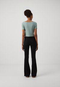 GAP CROPPED CREW - T-shirts print - sage