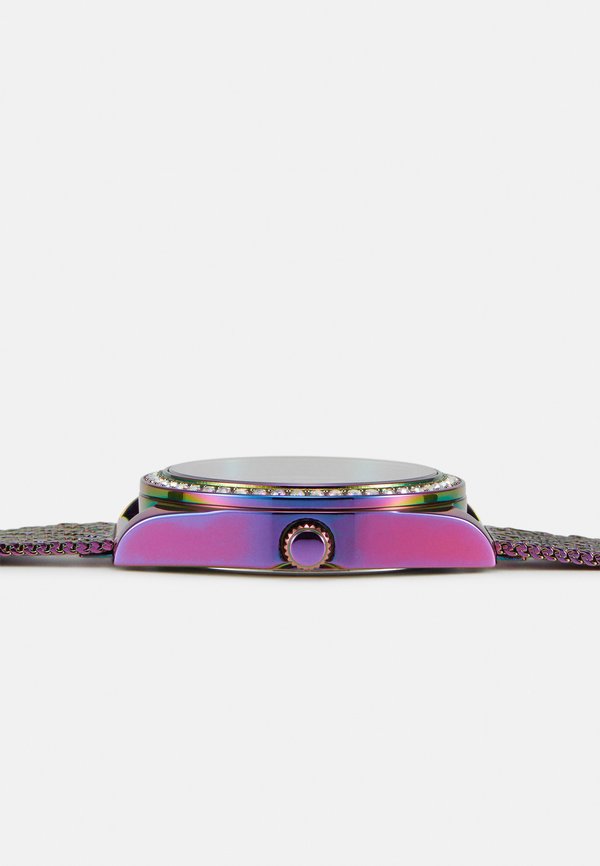 BOA - Watch - iridescent3