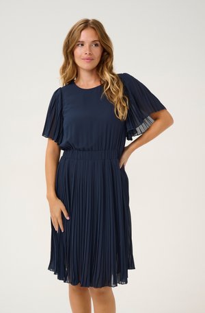 CULINNA CARLY PLISSE - Day dress - salute