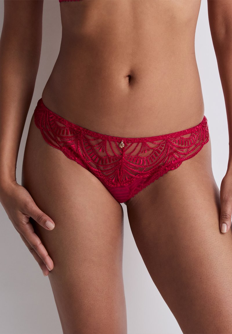 Aubade String - red love and plain bordeaux