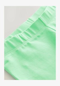 Non sélectionné, green