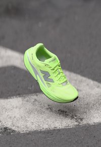 Unausgewählt, mint flash/lab green