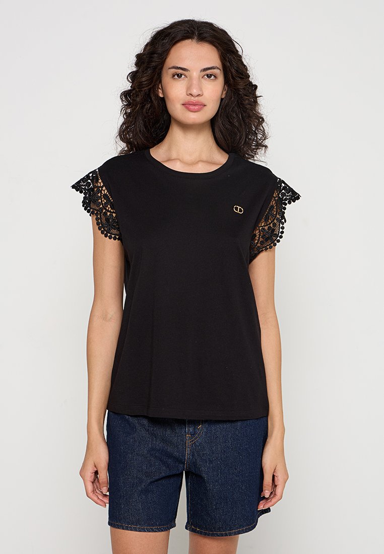 TWINSET T-shirt basic zwart TWINSET T-shirt basic zwart