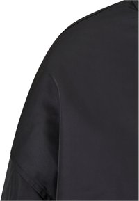 Urban Classics Bombejakke - black