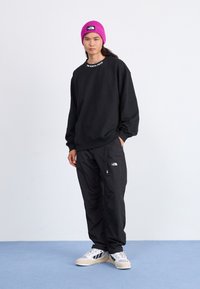 The North Face ZUMU CREW - Melegítőfelső - black