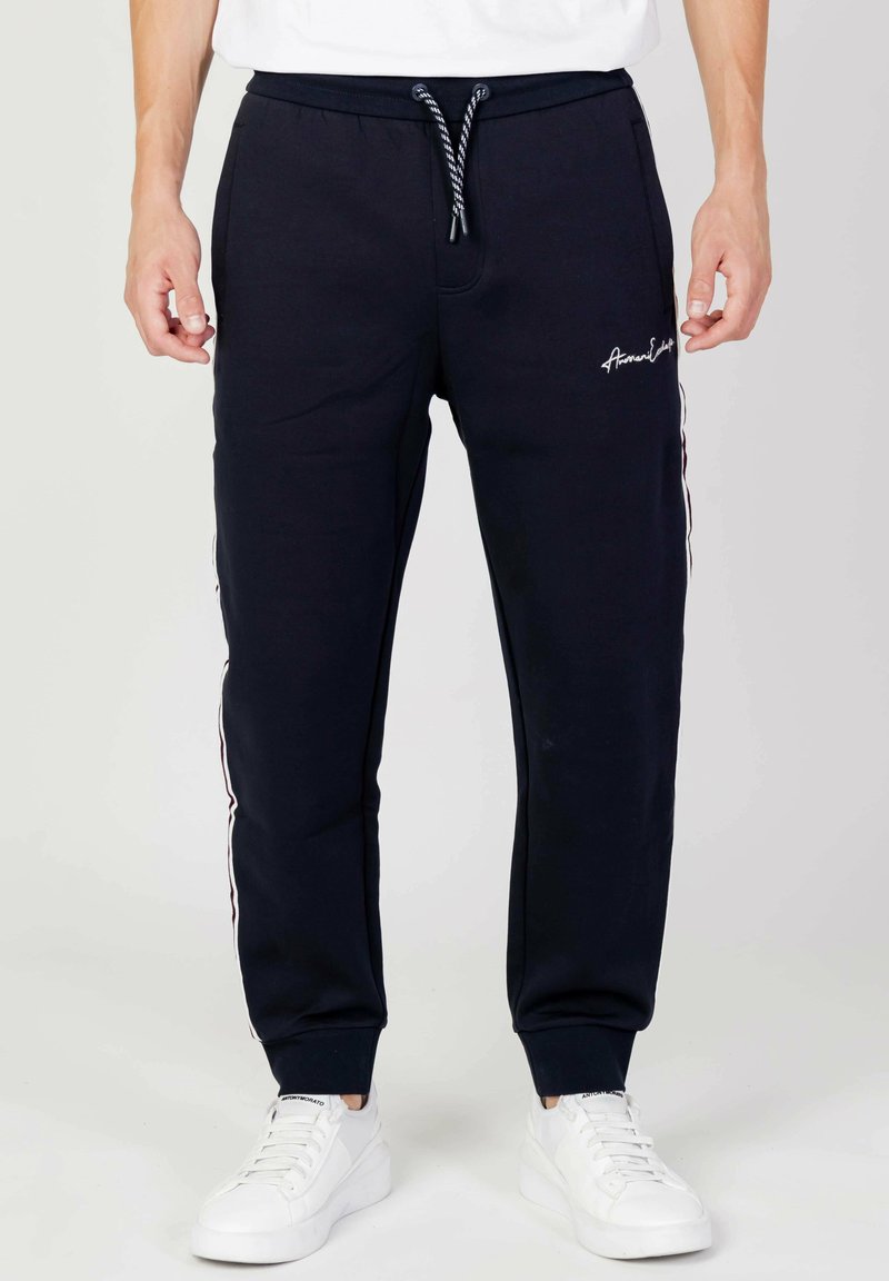 Armani Exchange Trainingsbroek blauw Armani Exchange Trainingsbroek blauw