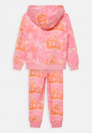 ESSENTIALS SET - Trainingspak - pinksicle