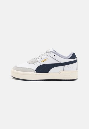 Matalavartiset tennarit - white/cool light gray/club navy