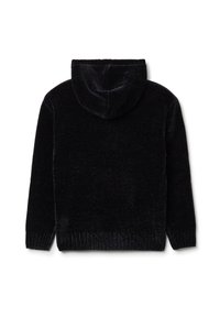 Sudadera con capucha negra hecha de material de felpa. Presenta puños y dobladillo acanalados, con una textura suave y un diseño sin costuras.