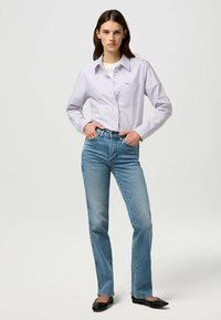 Wrangler STRAIGHT - Vaqueros boyfriend - indigo valley