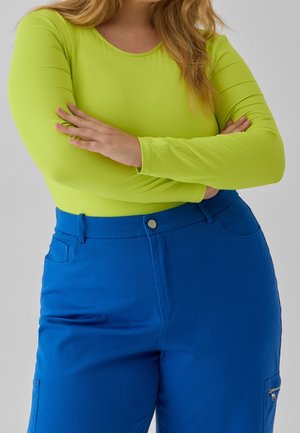 Longsleeve - green
