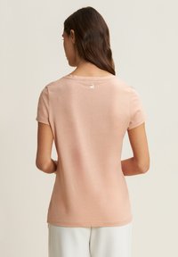 Freddy Camiseta estampada - mahogany rose