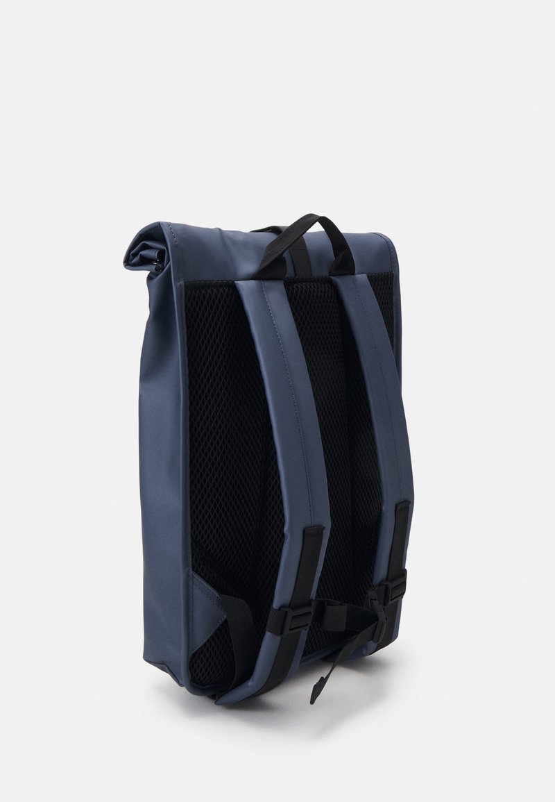 Sac à Dos à Roulettes Rains W3 – Bleu Waves – Unisexe – Neuf Avec étiquettes