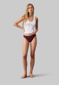 Calvin Klein Underwear BRAZILIAN ICON  - Fecskék - mauve wine