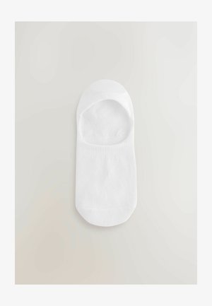 Chaussette basse en coton blanc avec une texture lisse, un orteil arrondi et un bord côtelé pour un ajustement confortable. Convient pour des chaussures décontractées.