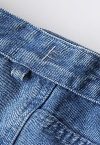 Former Brīvi džinsi - worn blue