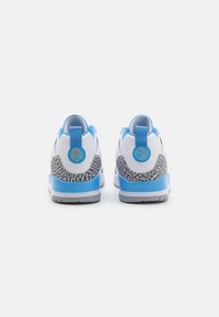 Jordan JORDAN SPIZIKE - Zapatillas - white/university blue/wolf grey/anthracite