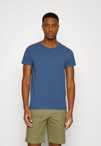 Tommy Hilfiger - STRETCH SLIM FIT TEE - Basic T-shirt - blue coast Thumbnail Image 1