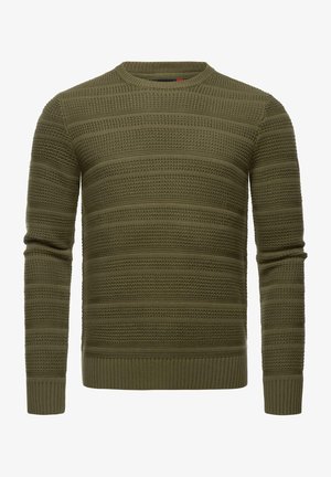 Pull en laine vert olive avec un motif rayé texturé horizontal, encolure ronde et poignets et ourlet en côtes.