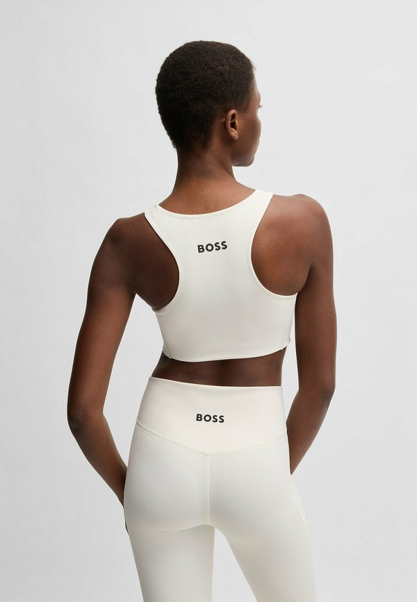 Medium support sports bra - natural eighteen3