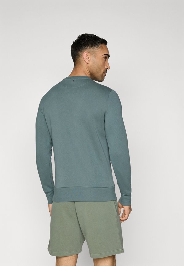 ESSENTIAL - Sweatshirt2