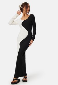 STRUCTURE - Maxi-jurk - black