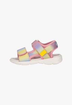 Open teen sandaal voor kinderen met roze mesh, pastelkleurige gradient bandjes, gele accenten en een witte, gevoerde zool, zijaanzicht op witte achtergrond.