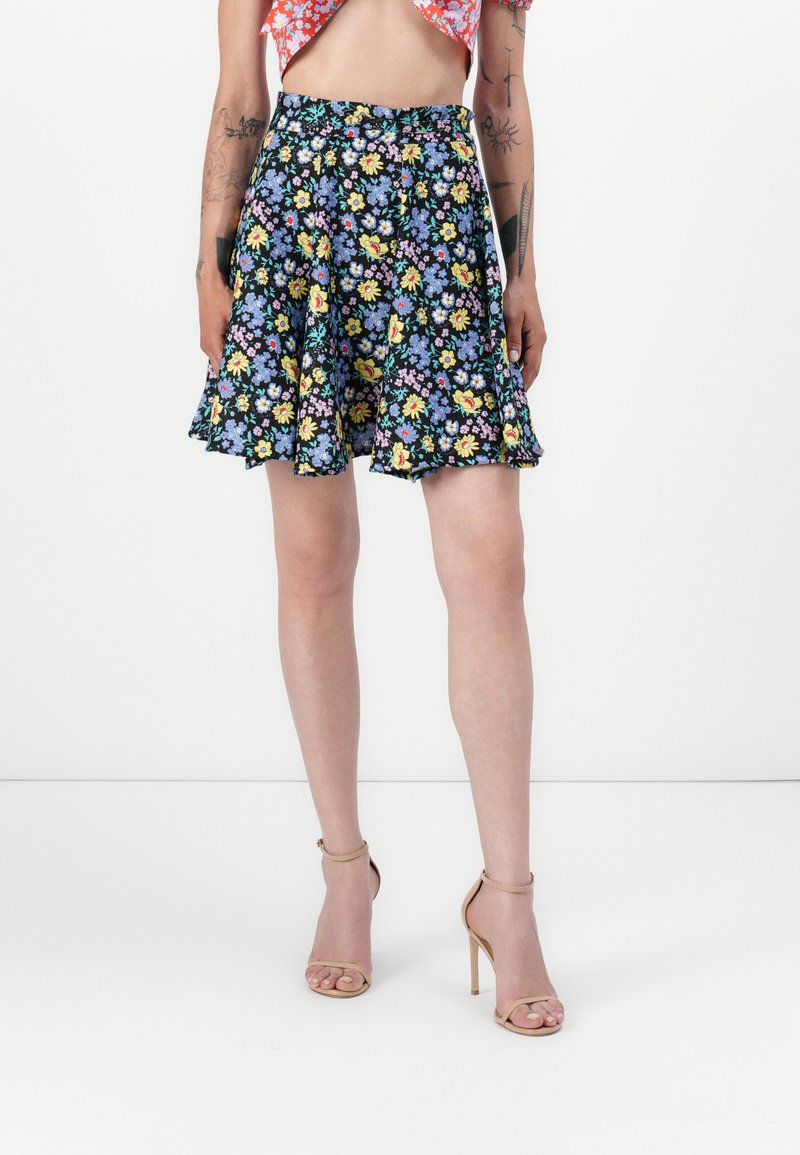 Versace Jeans Couture A-lijn rok meerkleurig Versace Jeans Couture A-lijn rok meerkleurig