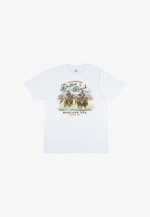 Maglietta bianca con grafica di due cowboy a cavallo e testo "Yellowstone Dutton Ranch, Montana USA, Founded 1886" sul davanti.