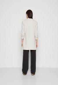 Vero Moda VMRICA LONG - Blazer - moonbeam