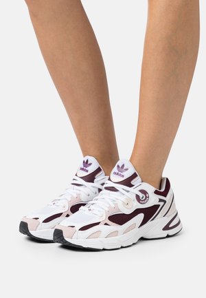 adidas Originals, Baskets basses - bordeaux
