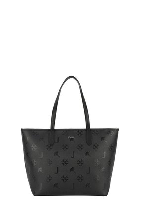 Borsa a spalla nera realizzata in materiale sintetico goffrato, con un motivo floreale ripetuto e il simbolo "J", due manici resistenti e una chiusura a zip.