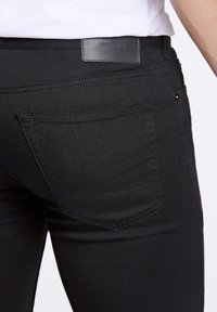 Junk De Luxe STAY - Slim fit jeans - black