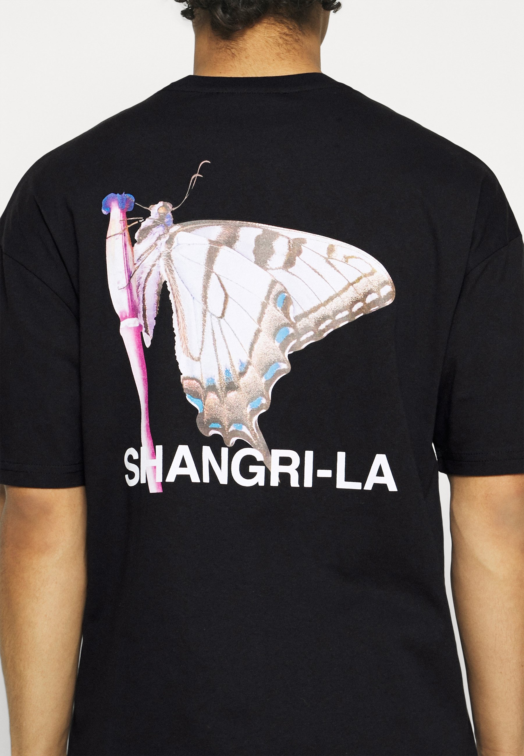 la shirt