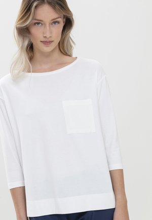 Long sleeved top - new secco