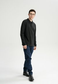 MELA LANGARM DIVIT - Poloshirt - schwarz