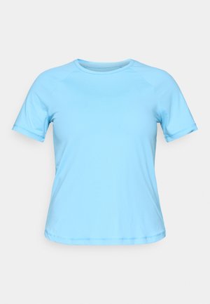 Gai zils īsām piedurknēm T-krekls, izgatavots no gludas, elastīgas auduma, ar apaļu dekoltē un redzamām šuvēm gar piedurknēm un apakšmalu.