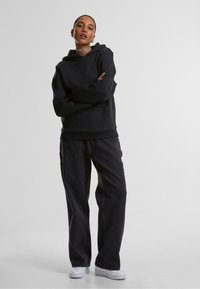 Urban Classics FLUFFY - Sweat à capuche - black