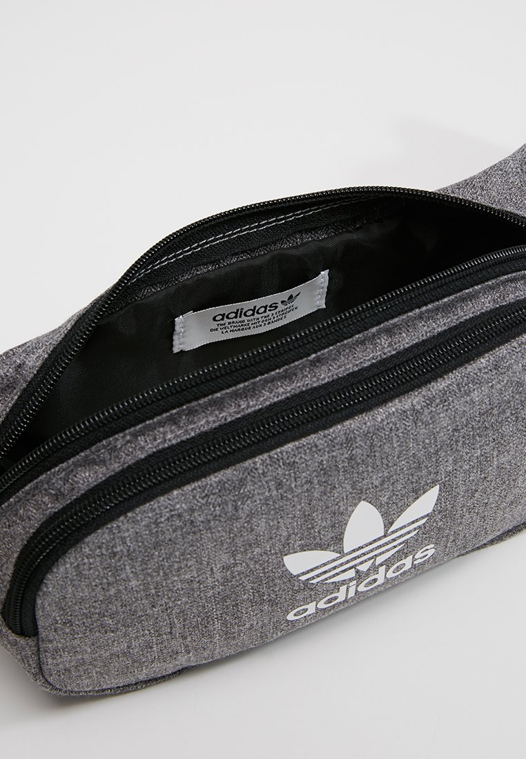 adidas melange cbody