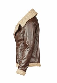 Veste en cuir marron avec un col et des poignets en shearling. Elle dispose d'une fermeture éclair à l'avant et de poches latérales. Texture lisse avec des accents chauds.