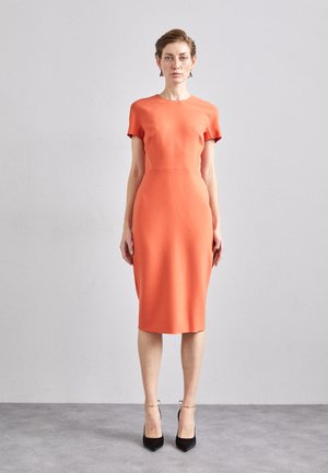 FITTED - Shift dress - papaya