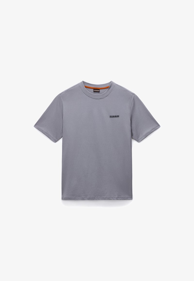 Γκρι βαμβακερό t-shirt με λαιμόκοψη, κοντά μανίκια και μικρό μαύρο λογότυπο στο μπροστινό μέρος. Υφασμάτινη υφή με απαλό φινίρισμα.