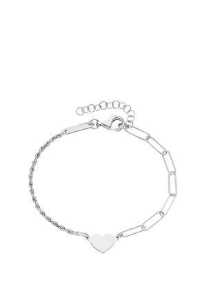 Silberne Armbanduhr mit einem Herzanhänger, einer Mischung aus Kettendesigns im Curb- und Papierclip-Stil sowie einem verstellbaren Verschluss mit Kettenverlängerung.