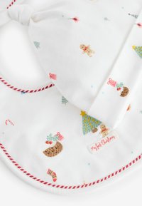Thumbnail Image 4