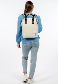 SURI FREY Sac à dos - ecru