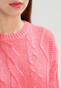 New Look Stickad tröja - pink