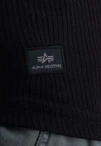 Alpha Industries TANK X-FIT - Top - blakc